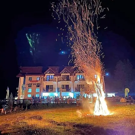 Colt De Rai Padina-bucegi Poiana Tapului